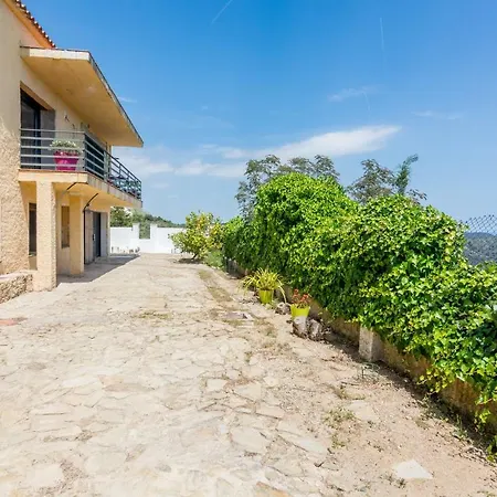 Homeholidaysrentals Sils Ii Pineda de Mar