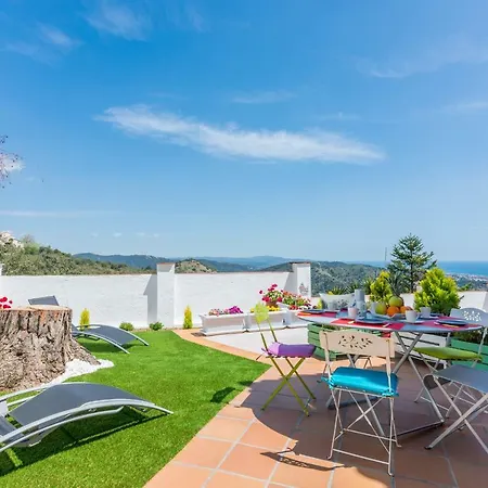Homeholidaysrentals Sils Ii * Pineda de Mar