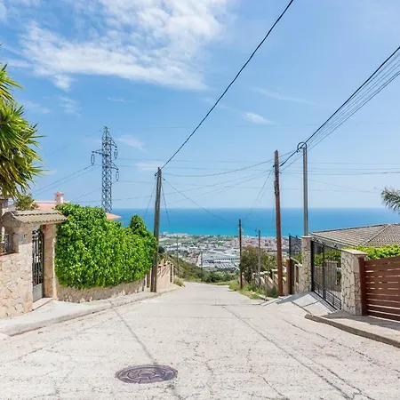 Homeholidaysrentals Sils Ii * Pineda de Mar