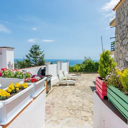 Homeholidaysrentals Sils Ii Pineda de Mar