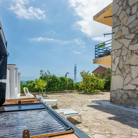 Apartman Homeholidaysrentals Sils Ii